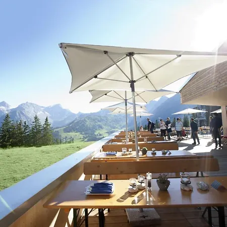 Hotel Lagant 4*