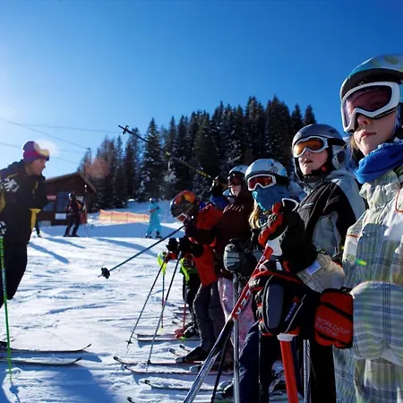 Lagant Ξενοδοχείο 4*