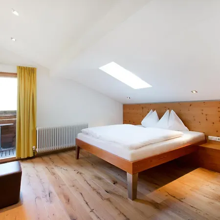 Hotel Lagant 4*